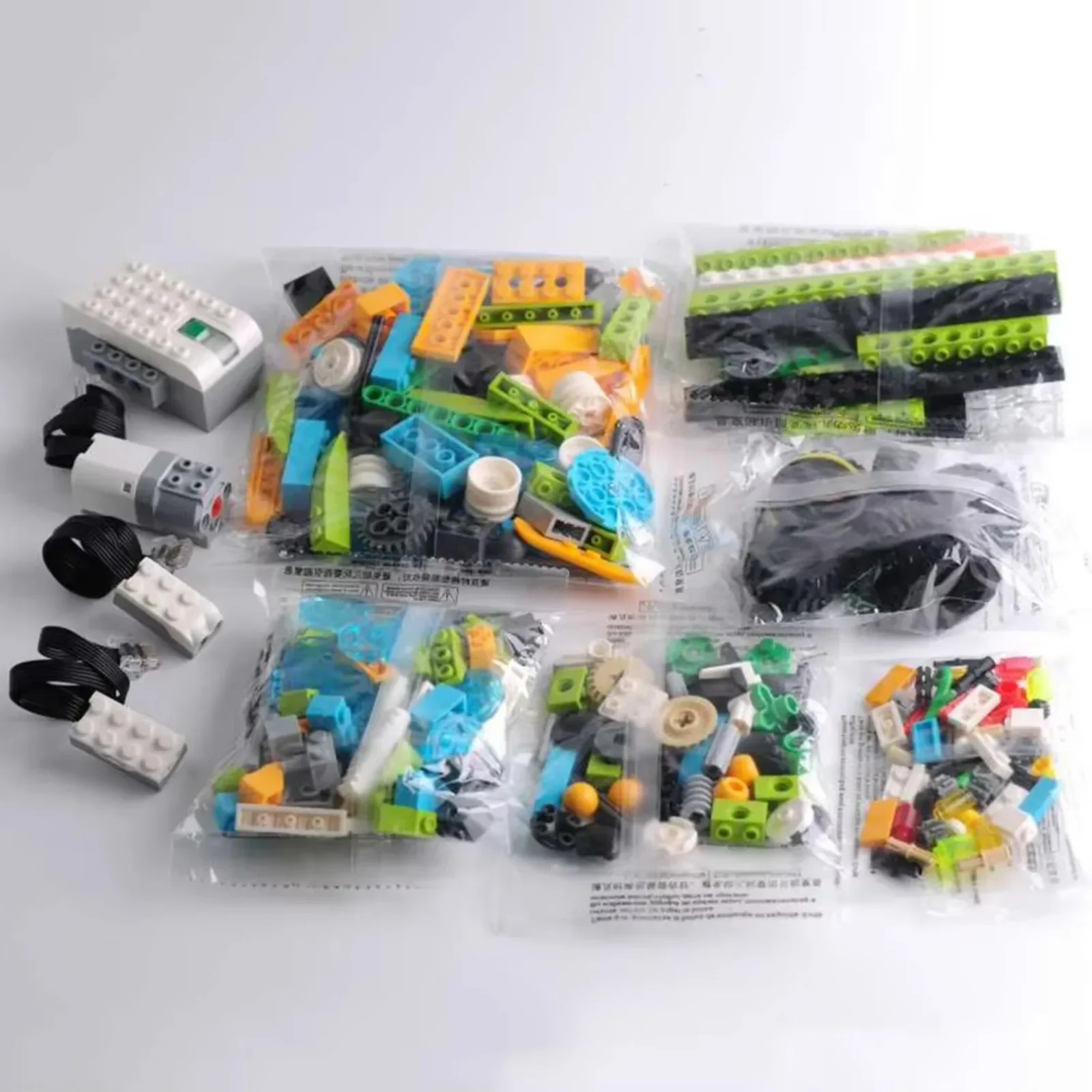 STEM We-do2.0 45300 Core Progr - огляд і ціна Diy Electronics Toys